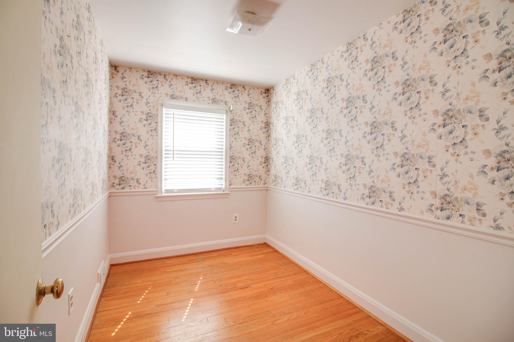 5638 Braxfield Road Halethorpe, MD 21227 - Photo 18 of 29 3rd bedroom