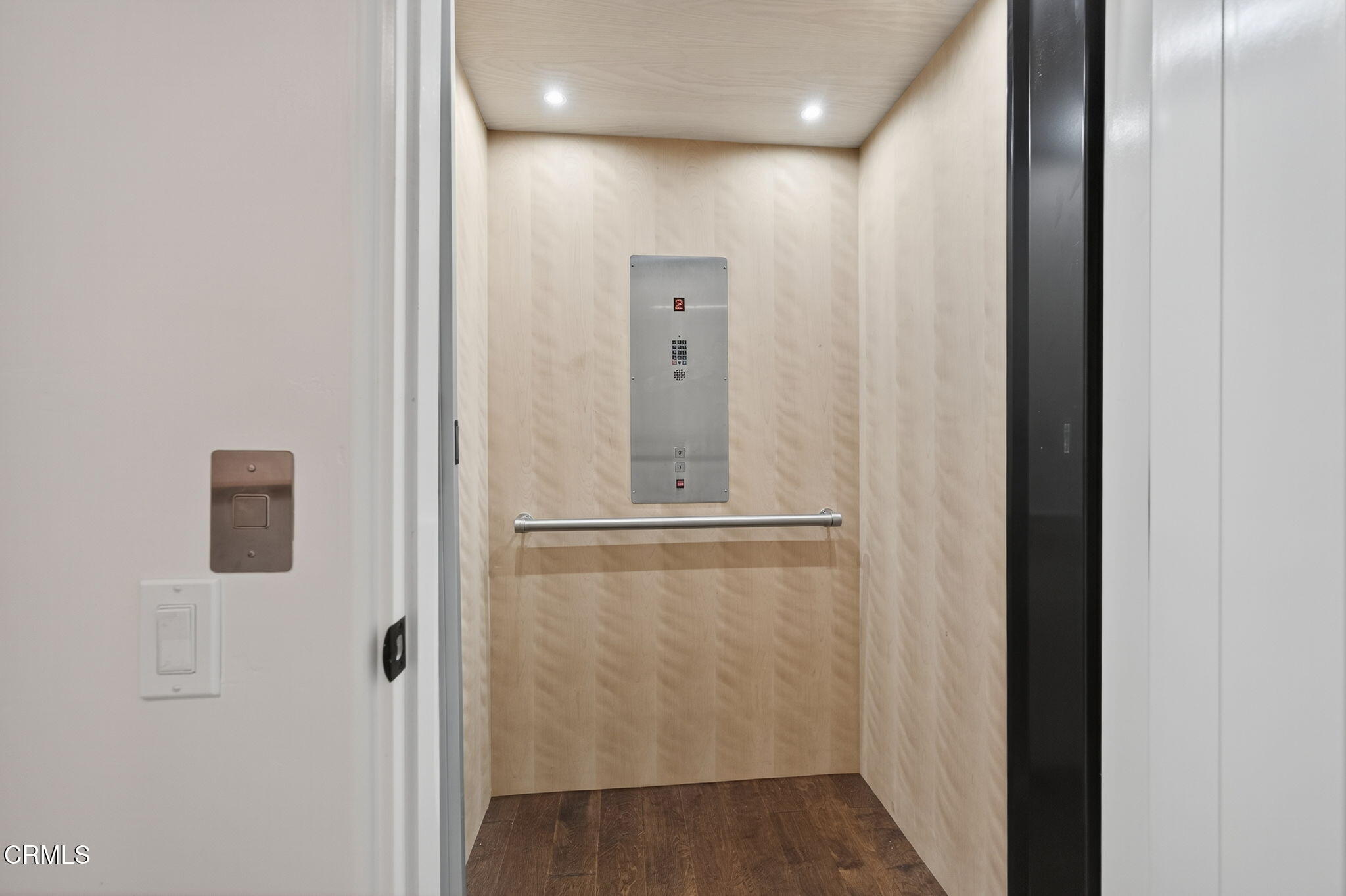 207 South Blanche Street Ojai, CA 93023 - Photo 65 of 75 66-web-or-mls-UpmarketMedia_207Bl-194a