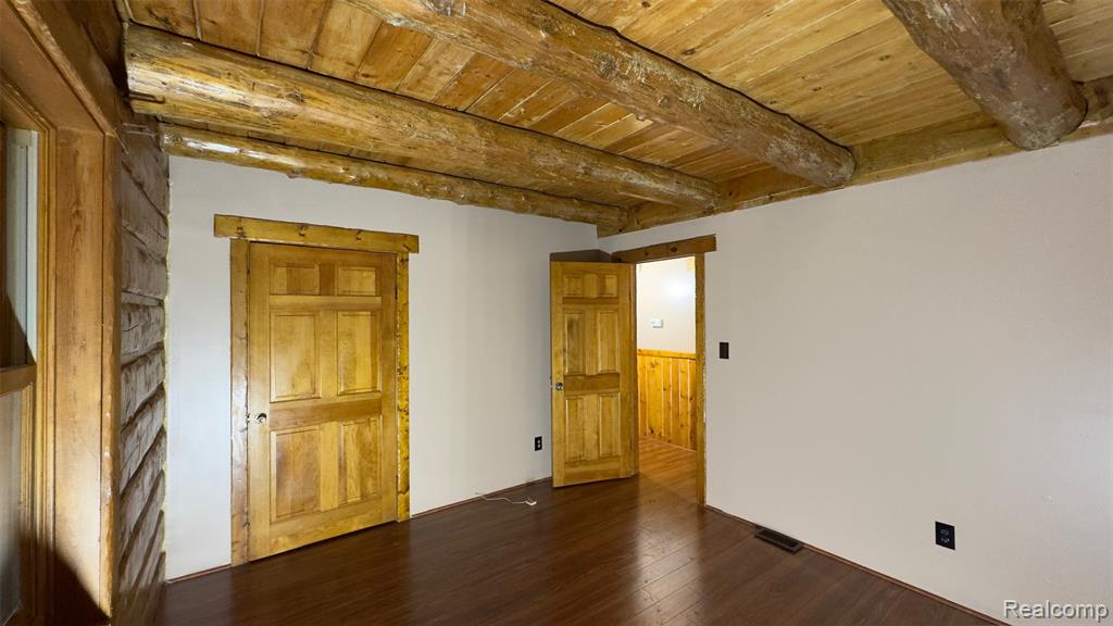 2608 East Sutton Road Metamora, MI 48455 - Photo 18 of 64