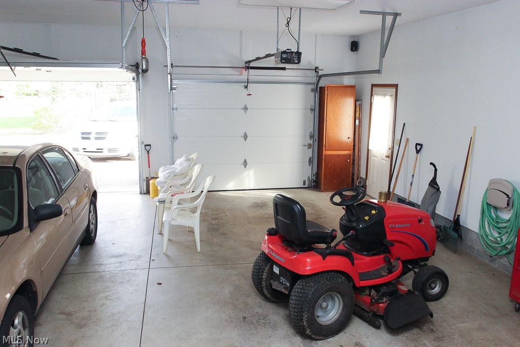 9750 Howland Springs Road Southeast Warren, OH 44484 - Photo 23 of 27 Gallery Image 23