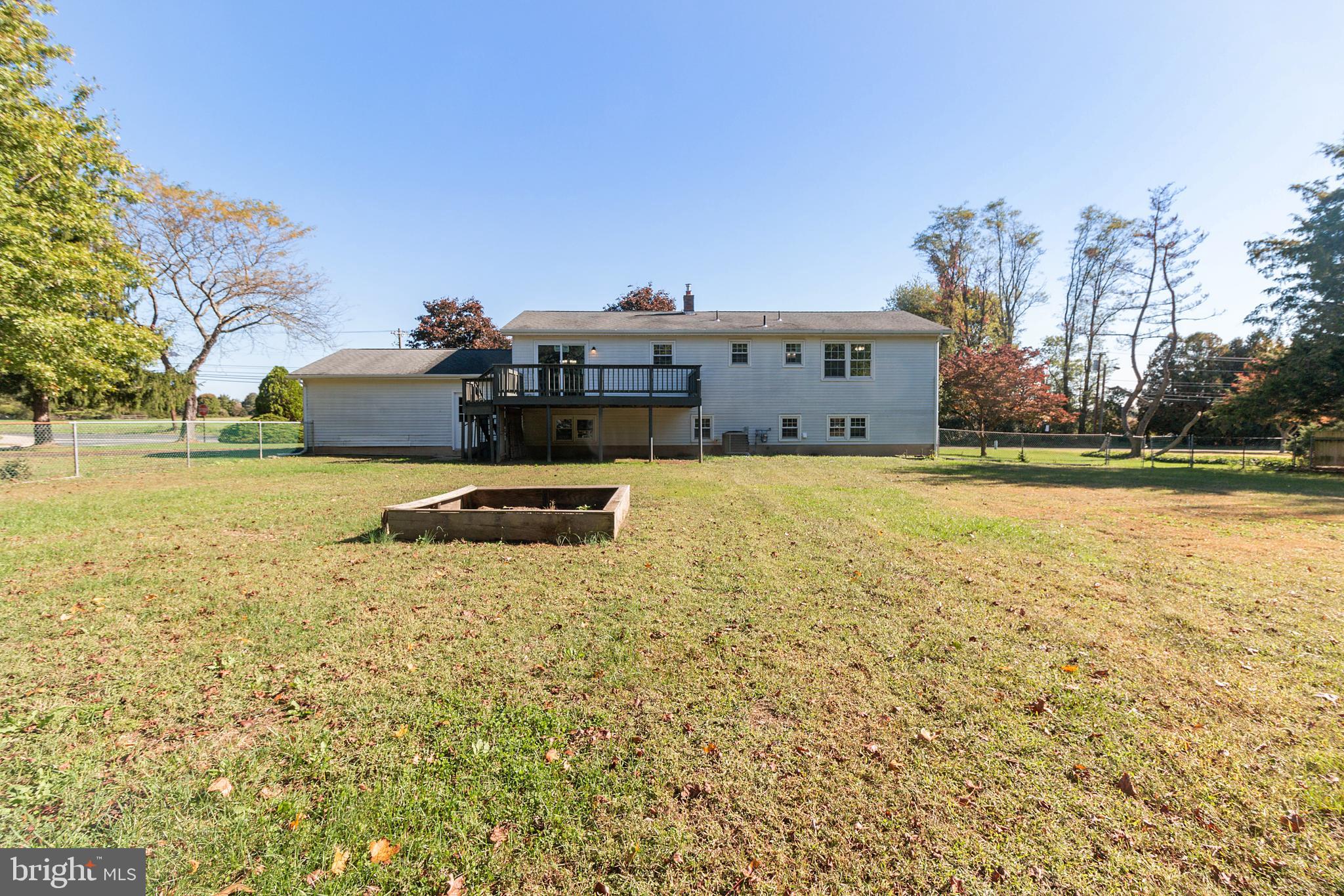 136 Extonville Road Trenton, NJ 08620 - Photo 4 of 26