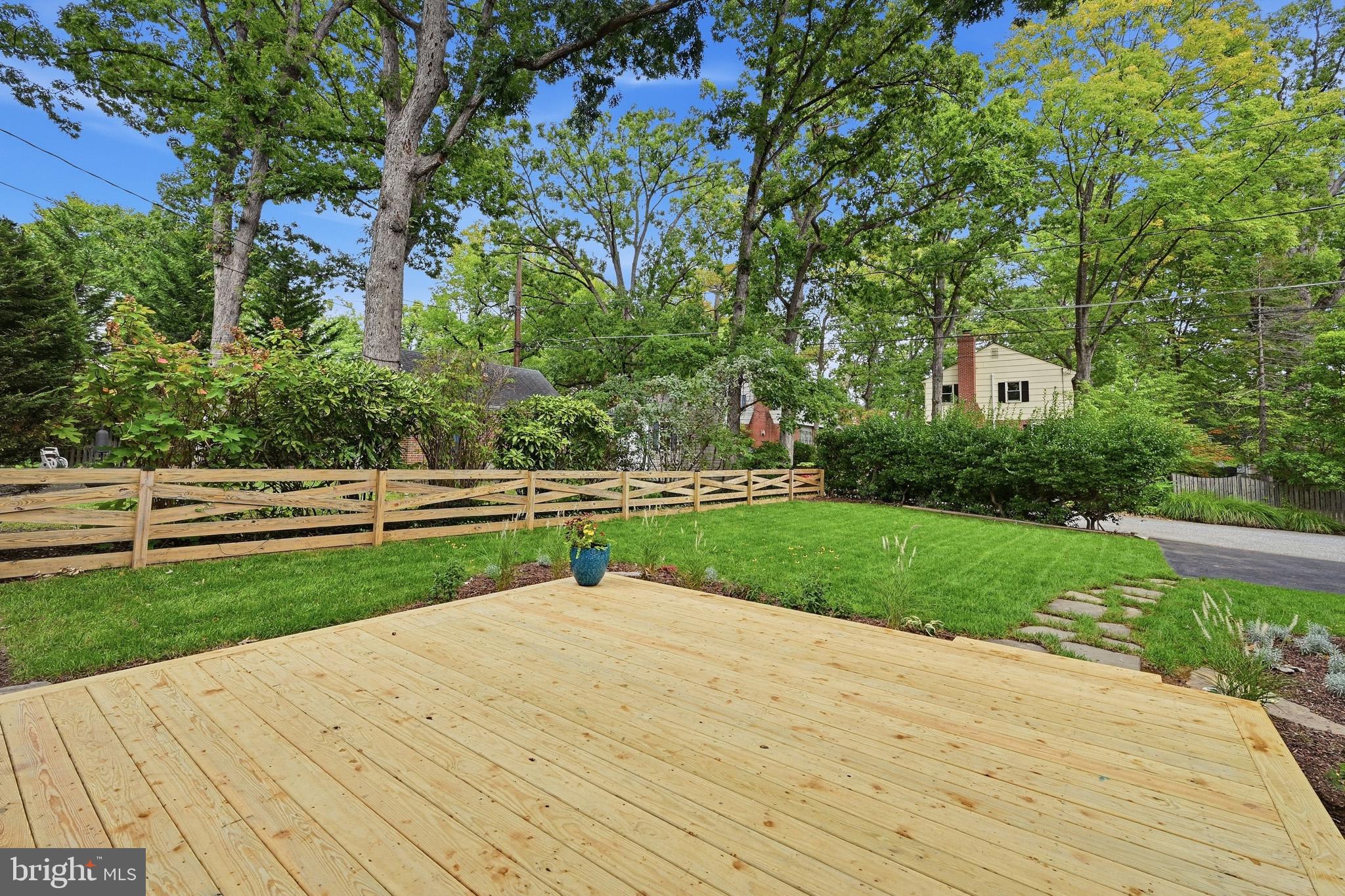 6905 Kenleigh Road Baltimore, MD 21212 - Photo 46 of 51 Exterior rear