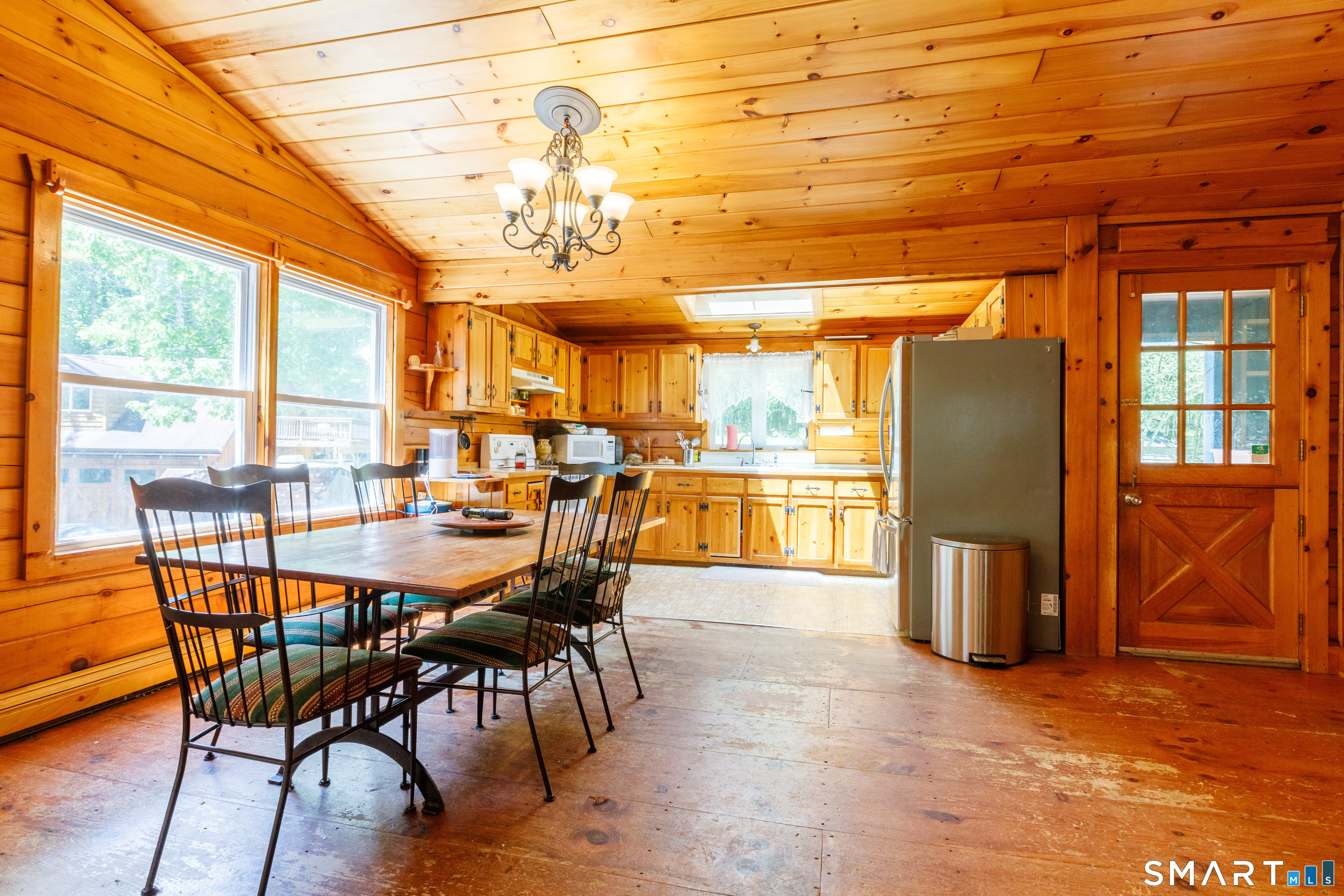 366 Fabyan Road Thompson, CT 06255 - Photo 11 of 23