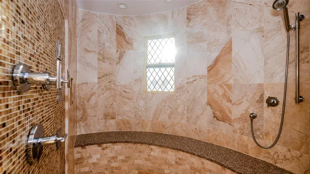 $3,470,000 | 2004 Bay Boulevard, Atlantic Beach, NY 11509