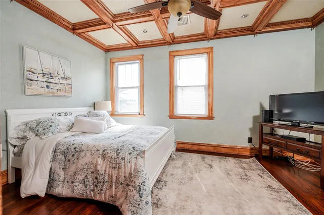 $3,470,000 | 2004 Bay Boulevard, Atlantic Beach, NY 11509