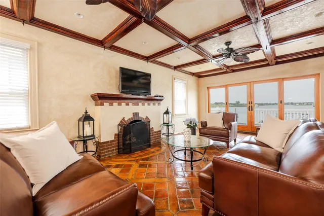 $3,470,000 | 2004 Bay Boulevard, Atlantic Beach, NY 11509