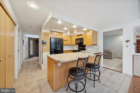 $565,000 | 744 School Line Drive, King of Prussia, PA 19406