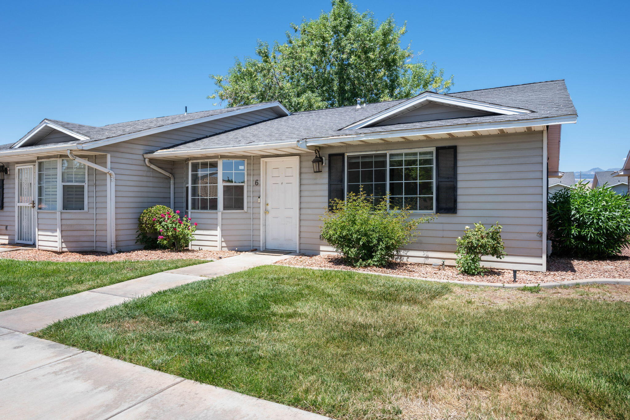 1015 South 1015 S River Road, Unit 6 St. George, UT 84790 - Photo 1 of 21 Front of home