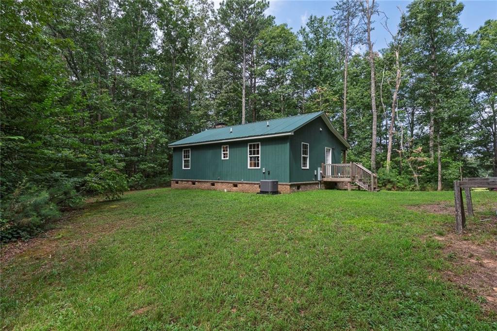 7379 Yukon Road Talking Rock, GA 30175 - Photo 3 of 27