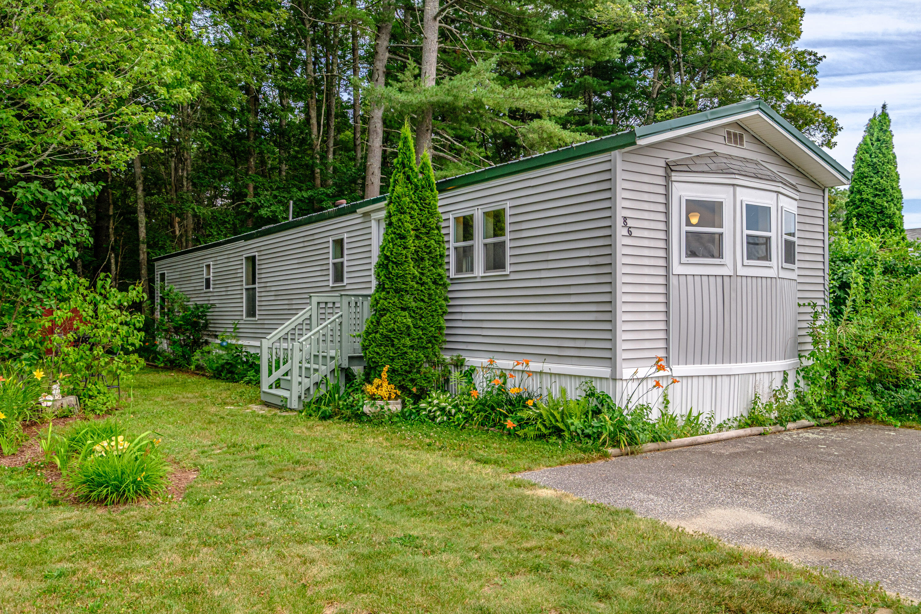 86 Tufton Street Brunswick, ME 04011 - Photo 1 of 31 20260710gp-63006