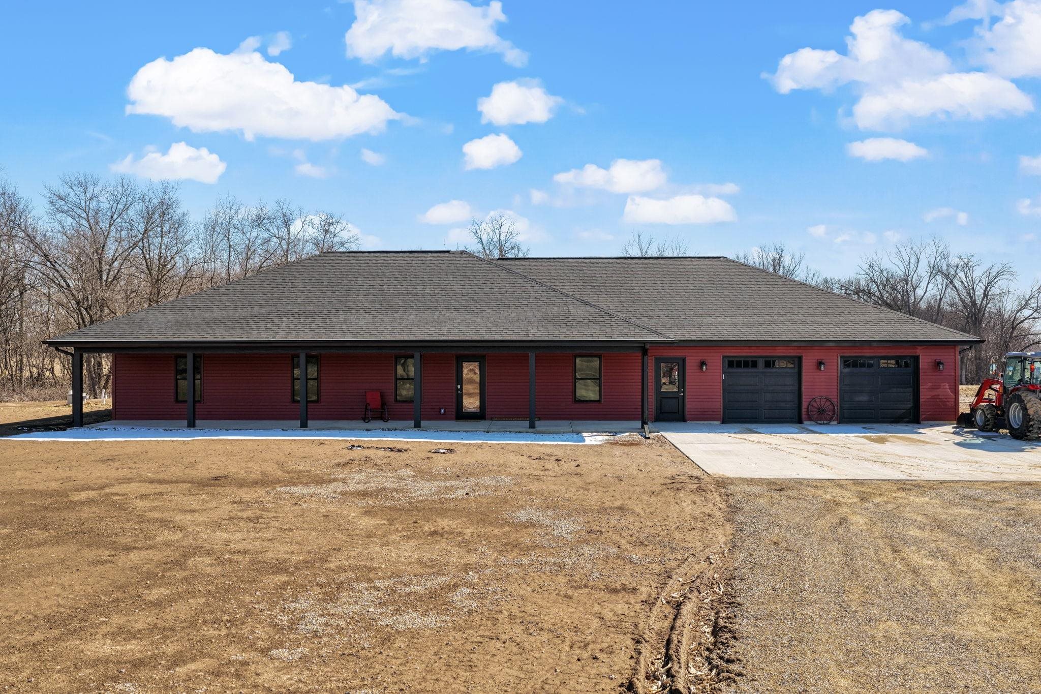 11218 North Crocker Road Brooklyn, WI 53521 - Photo 2 of 51