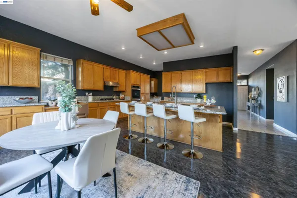 $849,000 | 1263 Plaza Court, Tracy, CA 95377