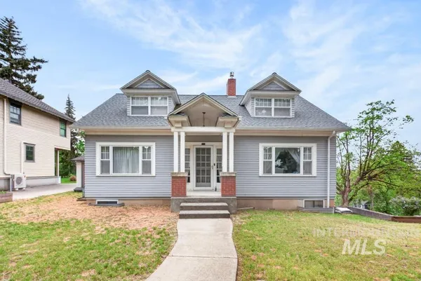 $680,000 | 415 North Polk Street, Moscow, ID 83843
