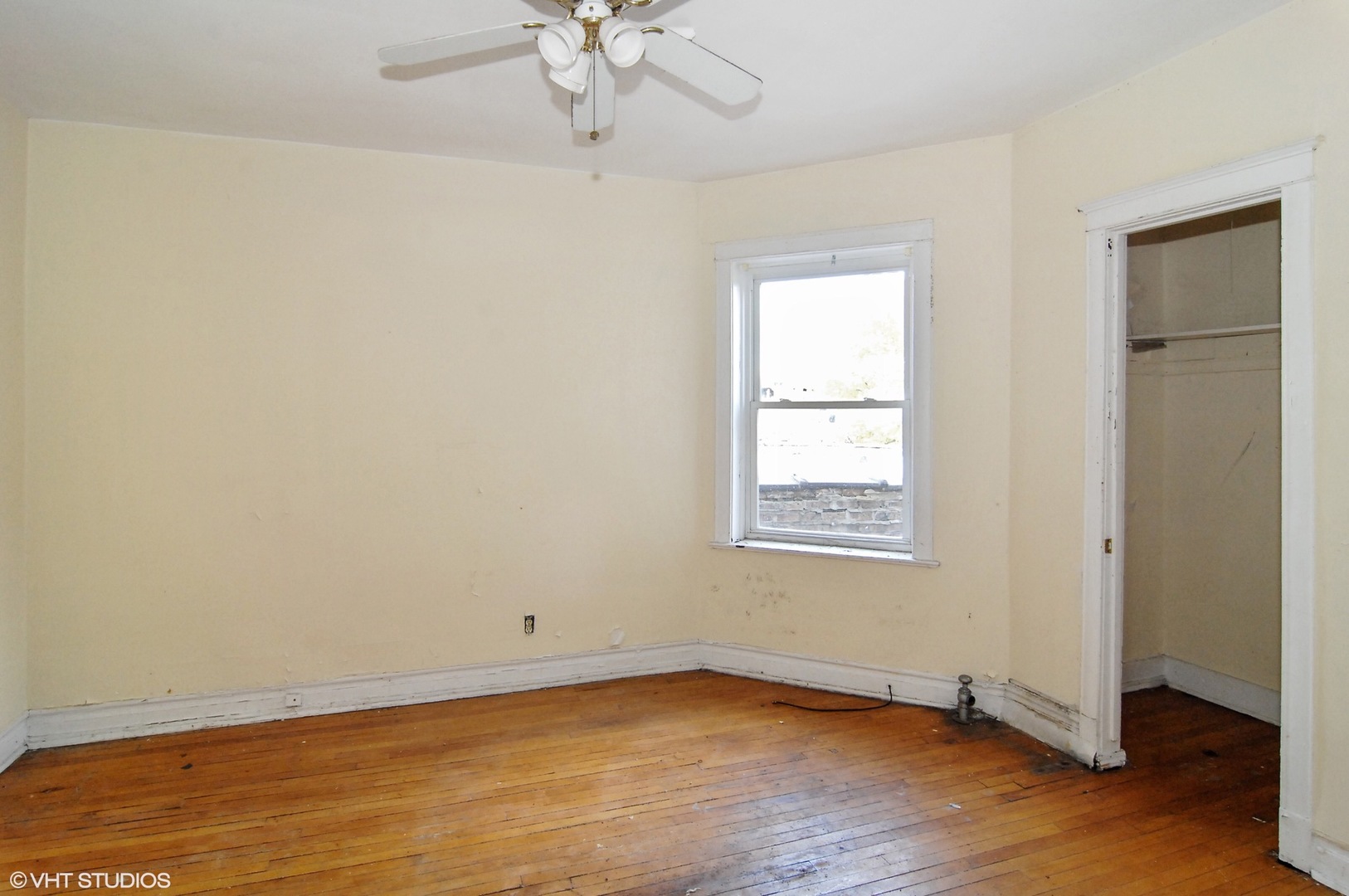 6219 South Rhodes Avenue Chicago, IL 60637 - Photo 6 of 12