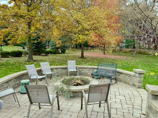 $1,200,000 | 25568 North Countryside Drive, Barrington, IL 60010
