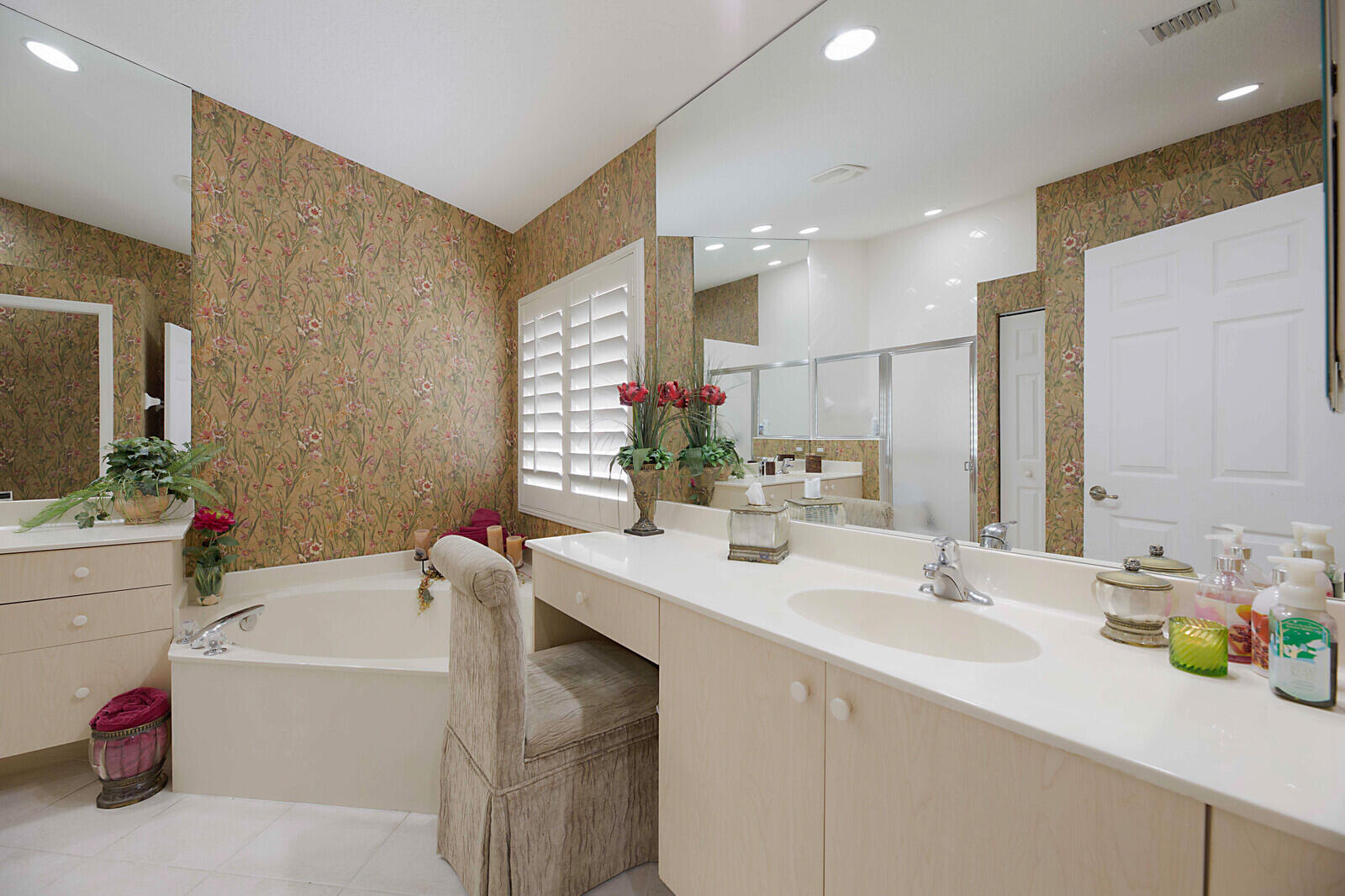 6854 Rienzo Street Lake Worth, FL 33467 - Photo 21 of 35 32_6854_Rienzo_St32_mls