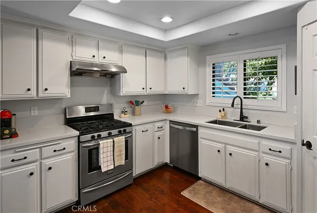 $1,045,000 | 1222 South Westlake Boulevard, Unit B, Westlake Village, CA 91361