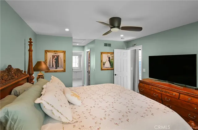 $1,045,000 | 1222 South Westlake Boulevard, Unit B, Westlake Village, CA 91361