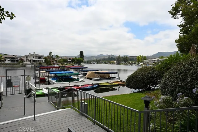 $1,045,000 | 1222 South Westlake Boulevard, Unit B, Westlake Village, CA 91361