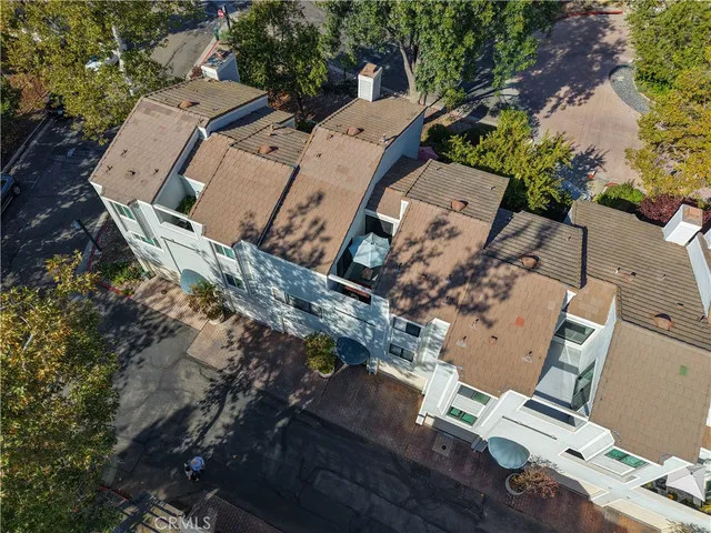 $1,045,000 | 1222 South Westlake Boulevard, Unit B, Westlake Village, CA 91361