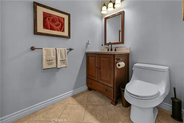 $1,045,000 | 1222 South Westlake Boulevard, Unit B, Westlake Village, CA 91361