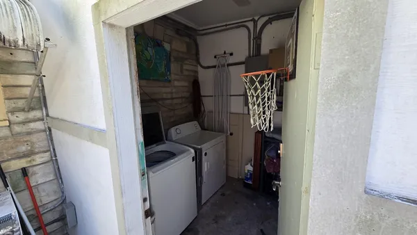 $1,750 | 231 Northeast 20th Avenue, Unit B, Pompano Beach, FL 33060