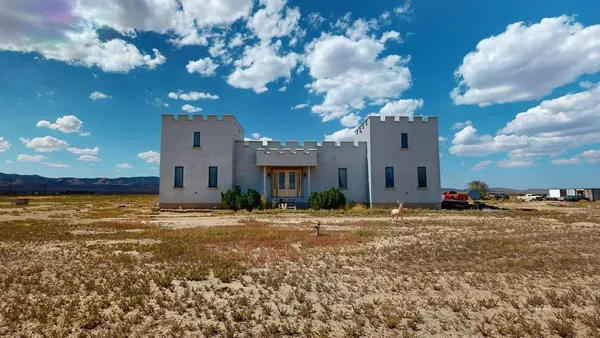 $1,100,000 | 213 Reese River Road, Austin, NV 89310
