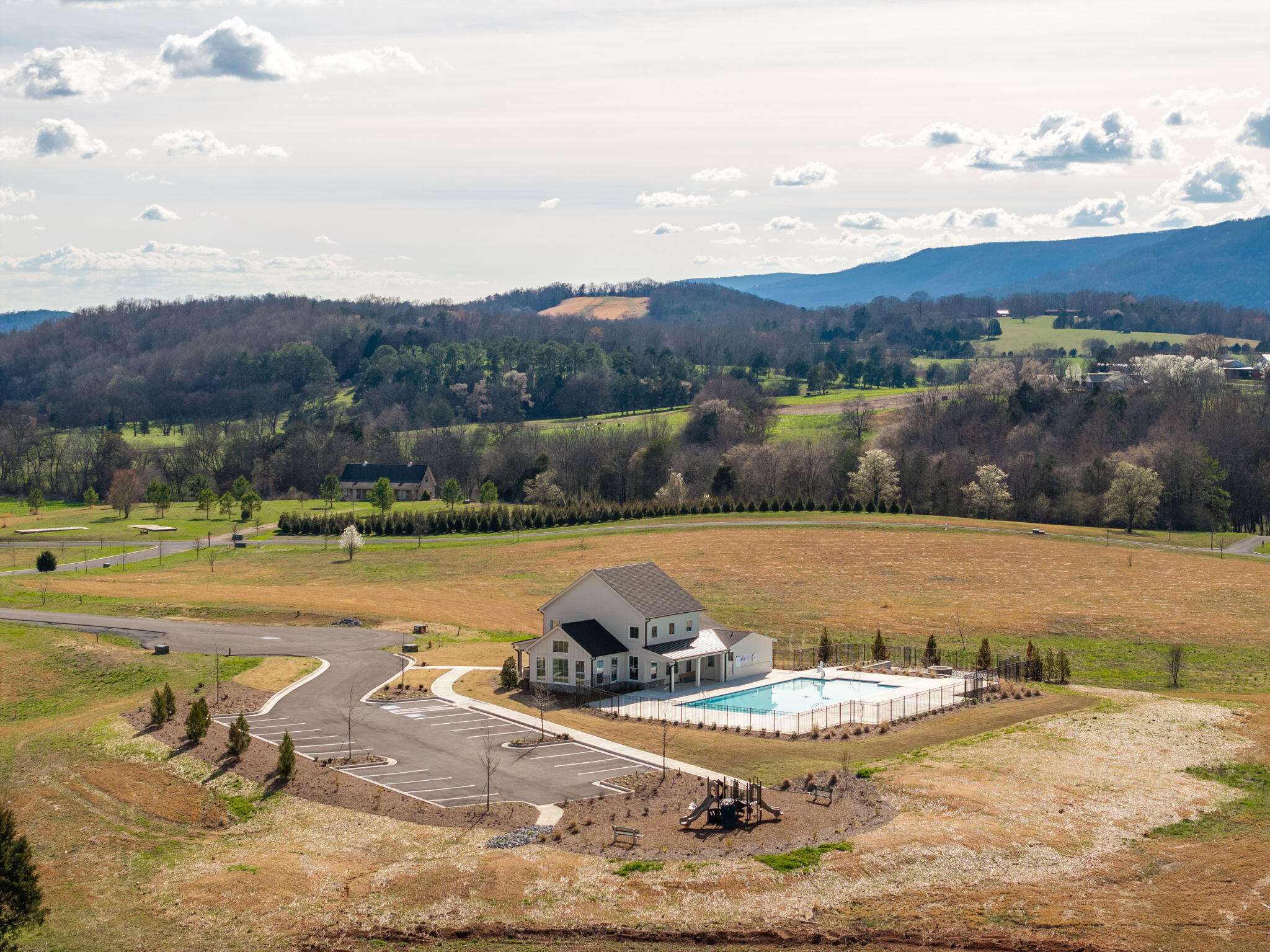 55 River Ridge Drive, Unit 55 Dunlap, TN 37327 - Photo 2 of 11 Community Center