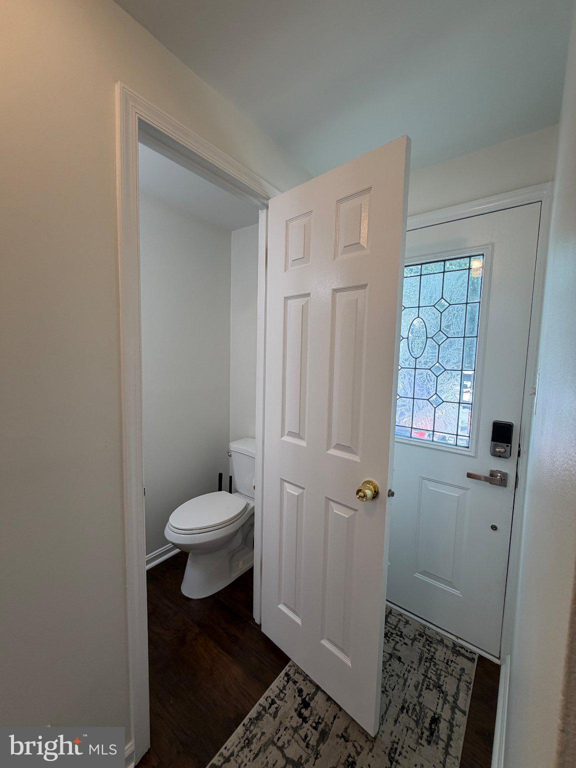 2121 Whisper Way Reston, VA 20191 - Photo 40 of 61 Inviting entryway with modern charm.
