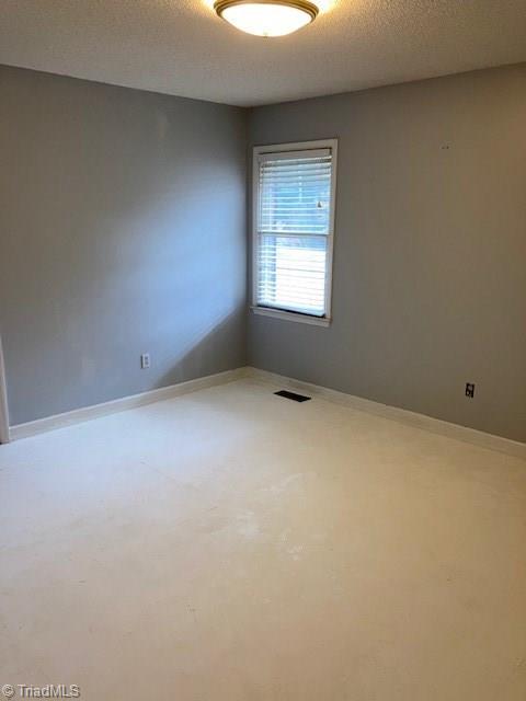 1460 Hartman Road Lexington, NC 27295 - Photo 21 of 50 Gallery Image 21