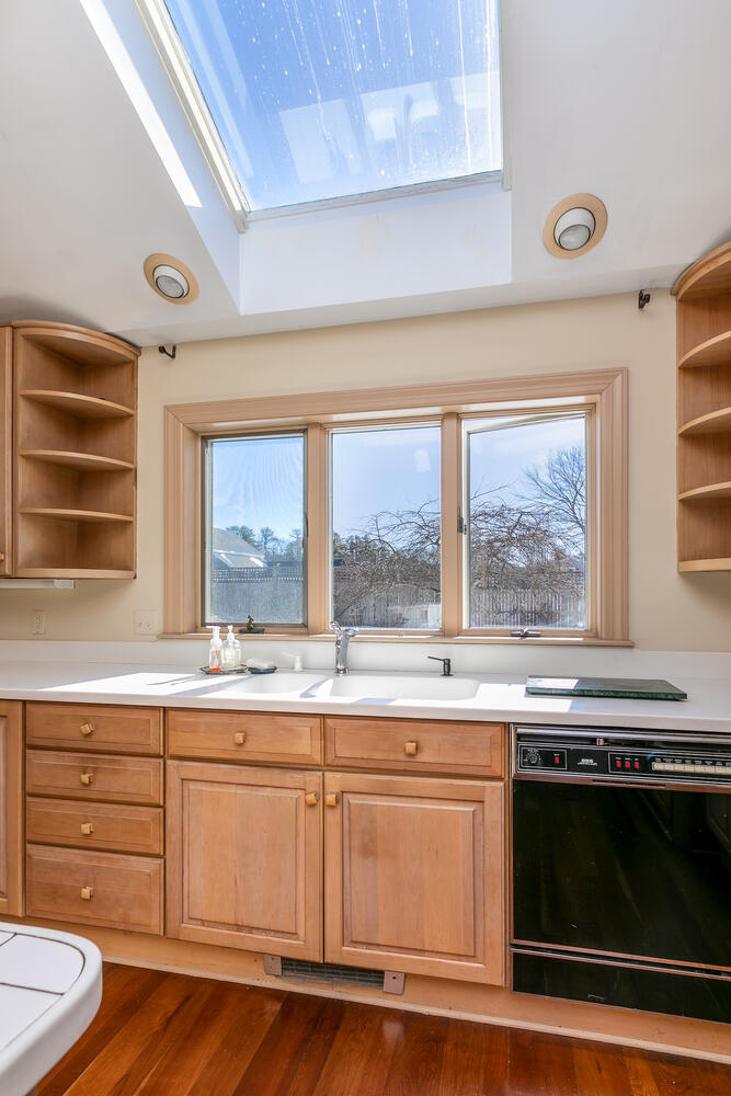 112 South South Freeport Road Freeport, ME 04032 - Photo 17 of 41 112 S Freeport Rd Freeport ME-large-020-