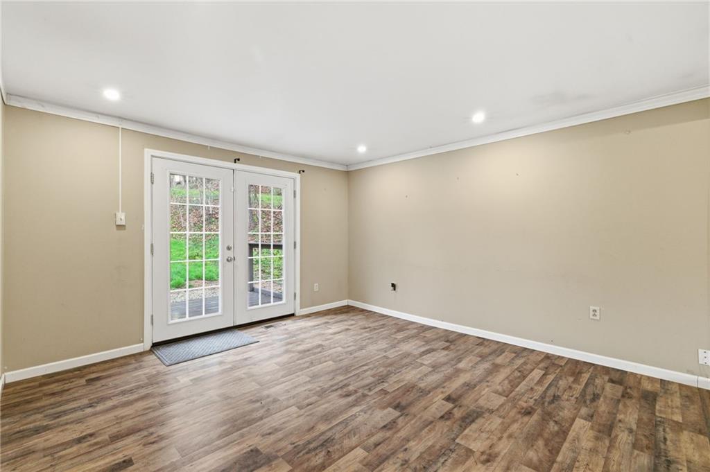 235 Pleasant Valley Road Claysville, PA 15323 - Photo 13 of 36