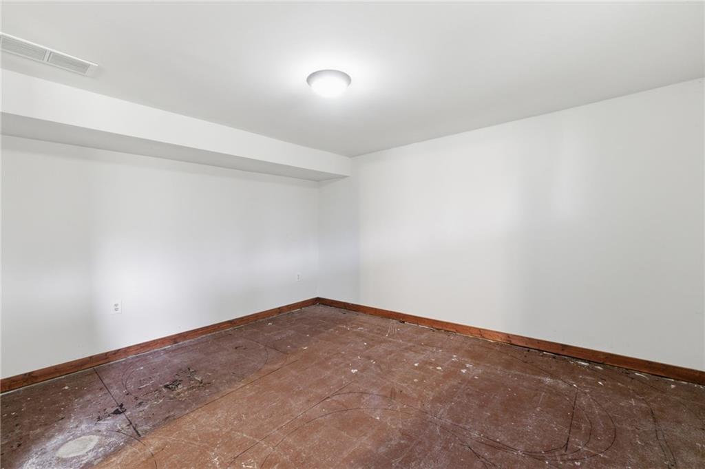 235 Pleasant Valley Road Claysville, PA 15323 - Photo 22 of 36