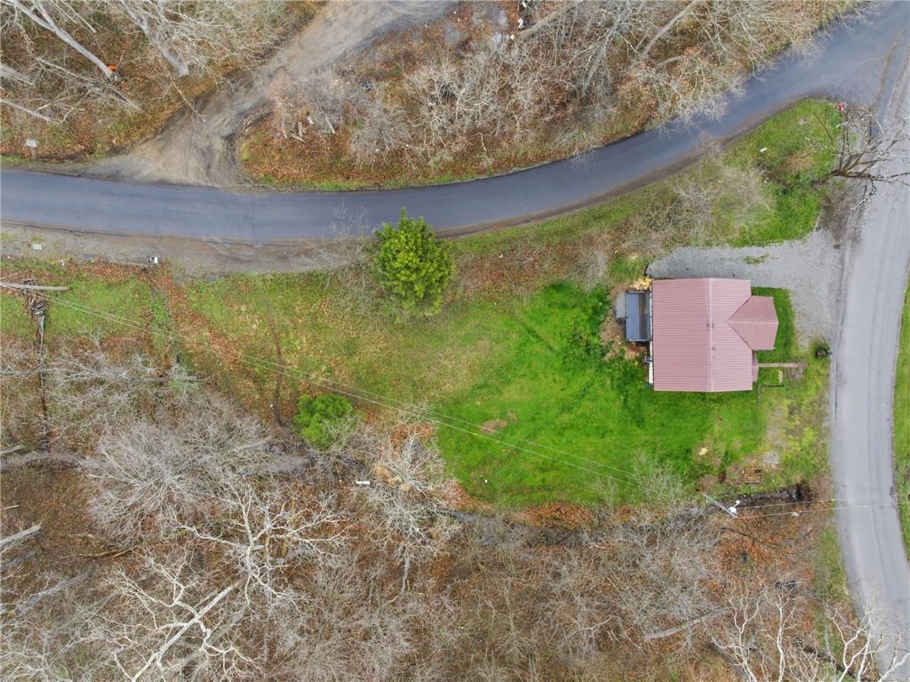 235 Pleasant Valley Road Claysville, PA 15323 - Photo 32 of 36