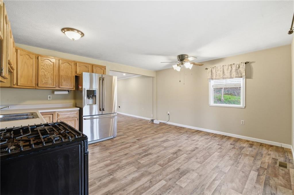 235 Pleasant Valley Road Claysville, PA 15323 - Photo 7 of 36