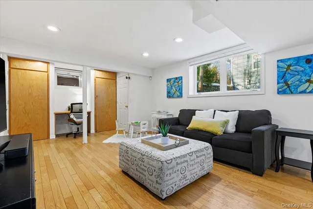 $1,480,000 | 196 Old Army Road, Scarsdale, NY 10583