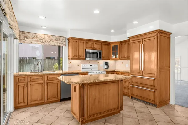 $1,350,000 | 6595 Jaluit Street, Cypress, CA 90630