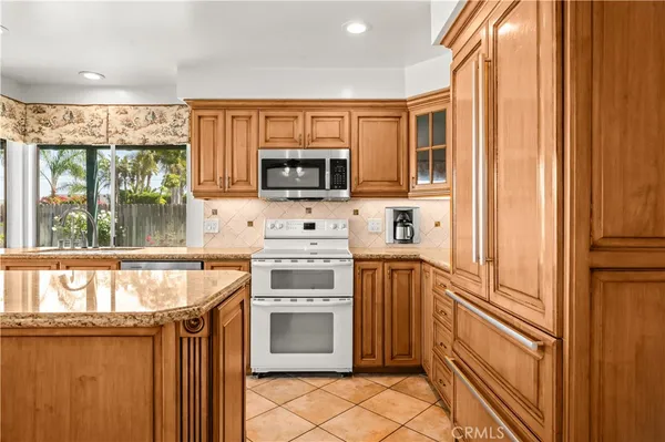 $1,350,000 | 6595 Jaluit Street, Cypress, CA 90630
