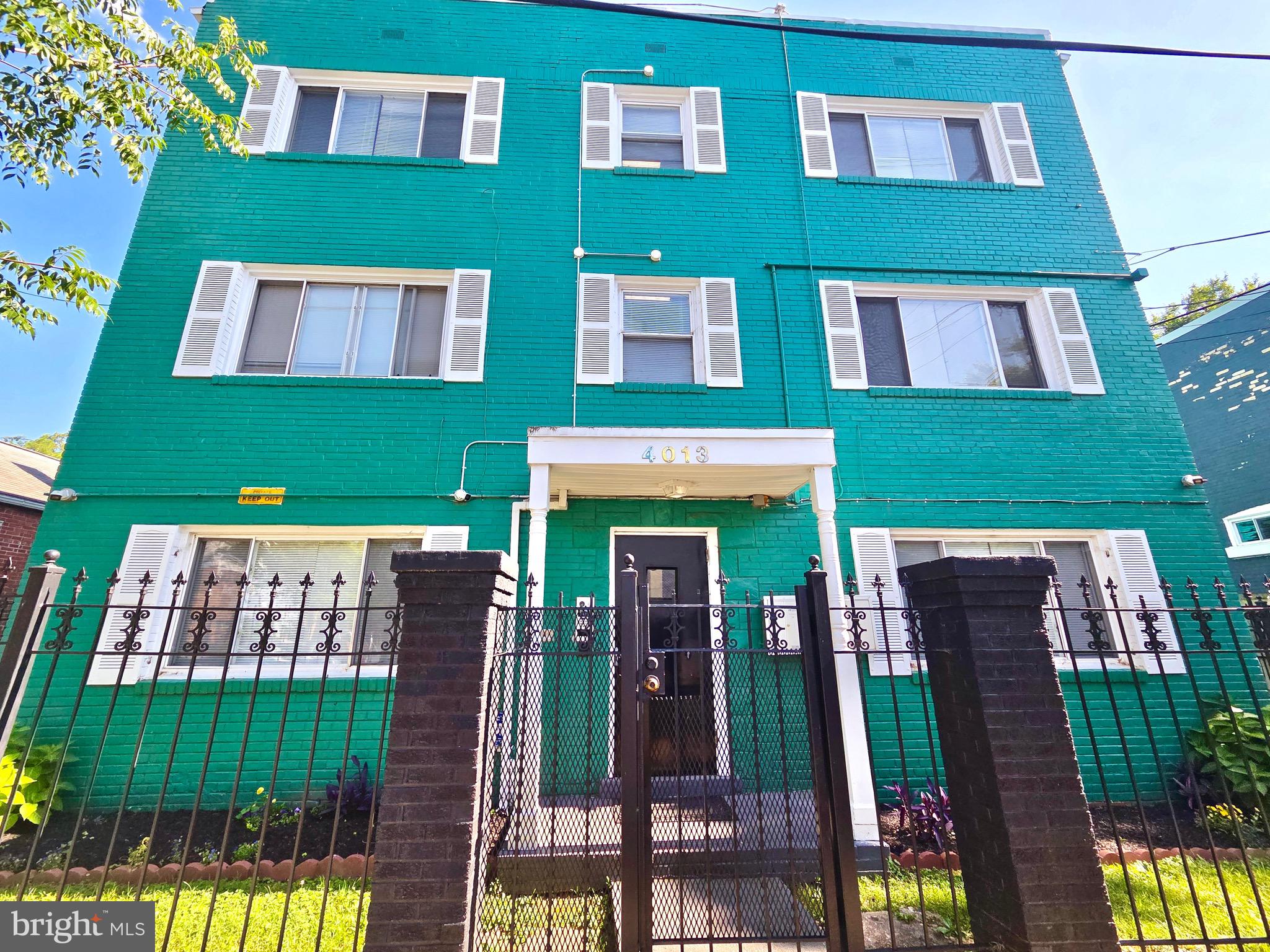 4013 Gault Place Northeast, Unit 302 Washington, DC 20019 - Photo 1 of 14