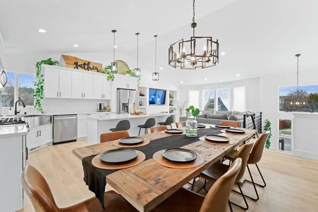 $599,900 | 18608 East Lindsay Lane, Greenacres, WA 99016