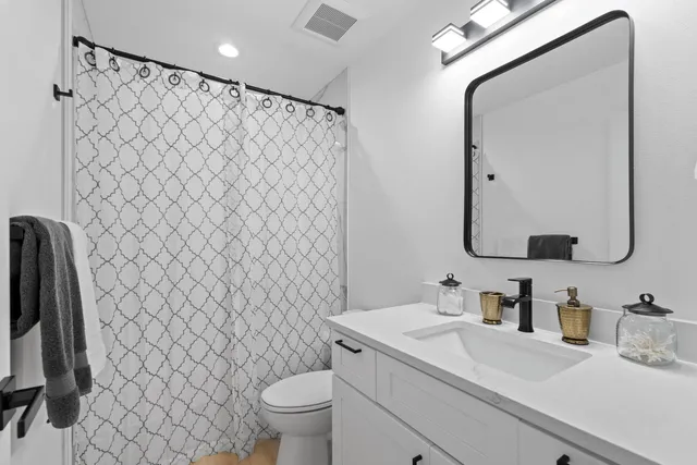 $599,900 | 18608 East Lindsay Lane, Greenacres, WA 99016