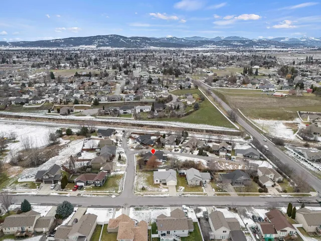 $599,900 | 18608 East Lindsay Lane, Greenacres, WA 99016