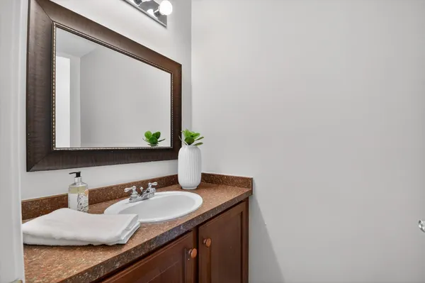 $439,000 | 3031 Barclay Way, Ann Arbor, MI 48105