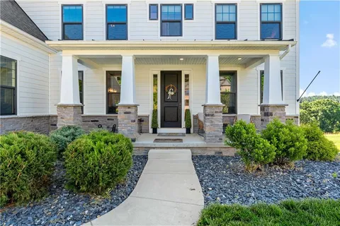 $1,090,000 | 125 Abigail Drive, Mars, PA 16046
