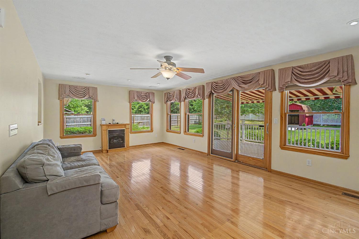 4595 Todd Road Franklin, OH 45005 - Photo 15 of 67 Gallery Image 15