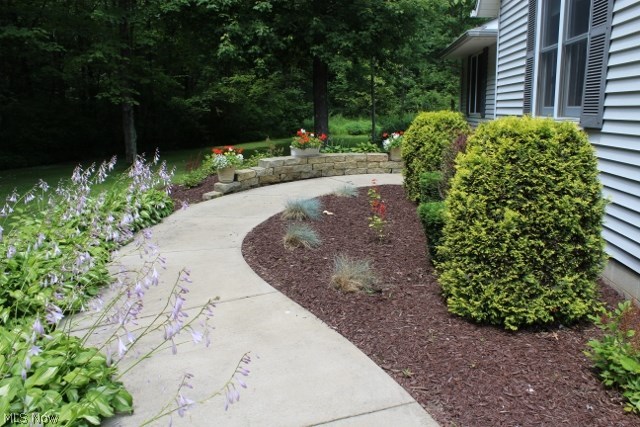 483 South Messner Road Akron, OH 44319 - Photo 20 of 24