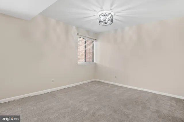 $210,000 | 19027 Mills Choice Road, Unit 4, Gaithersburg, MD 20886