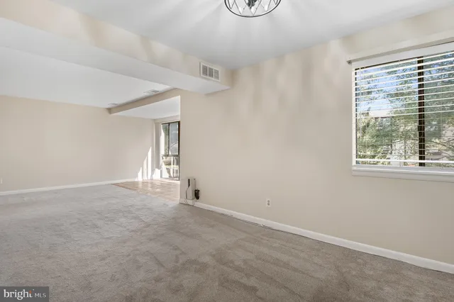 $210,000 | 19027 Mills Choice Road, Unit 4, Gaithersburg, MD 20886