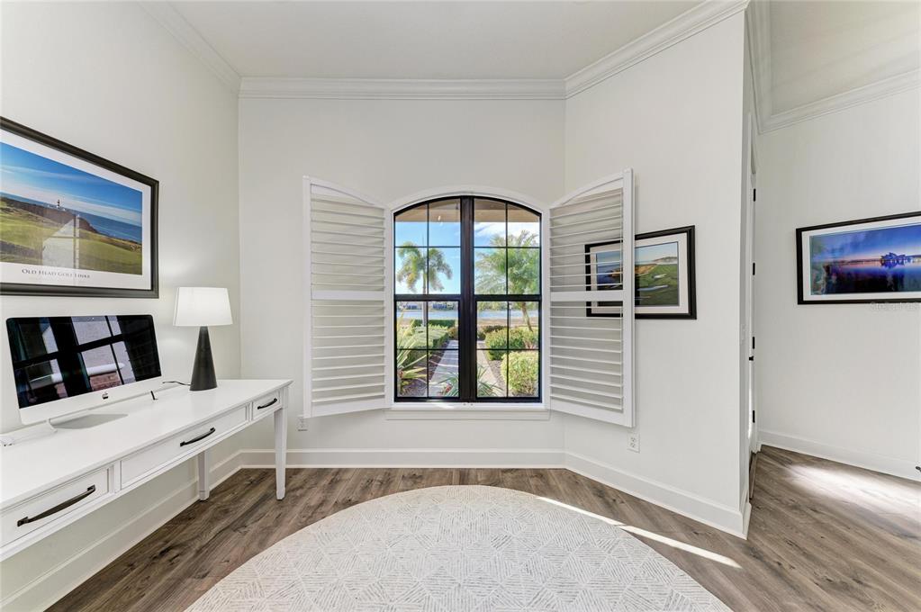 4921 Napoli Run Lakewood Ranch, FL 34211 - Photo 12 of 91