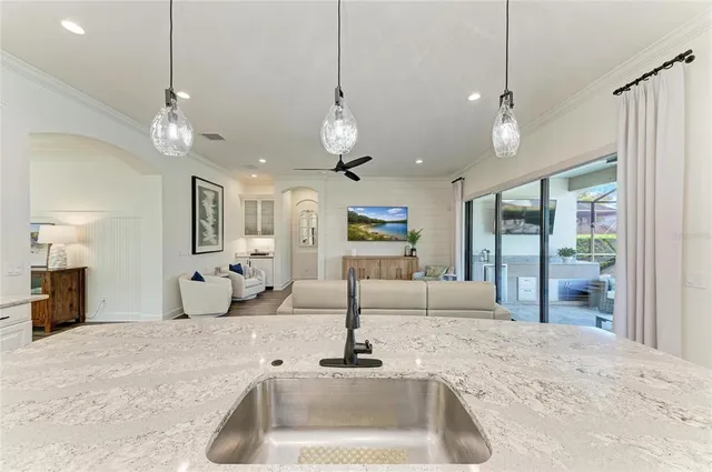 $1,139,000 | 4921 Napoli Run, Lakewood Ranch, FL 34211